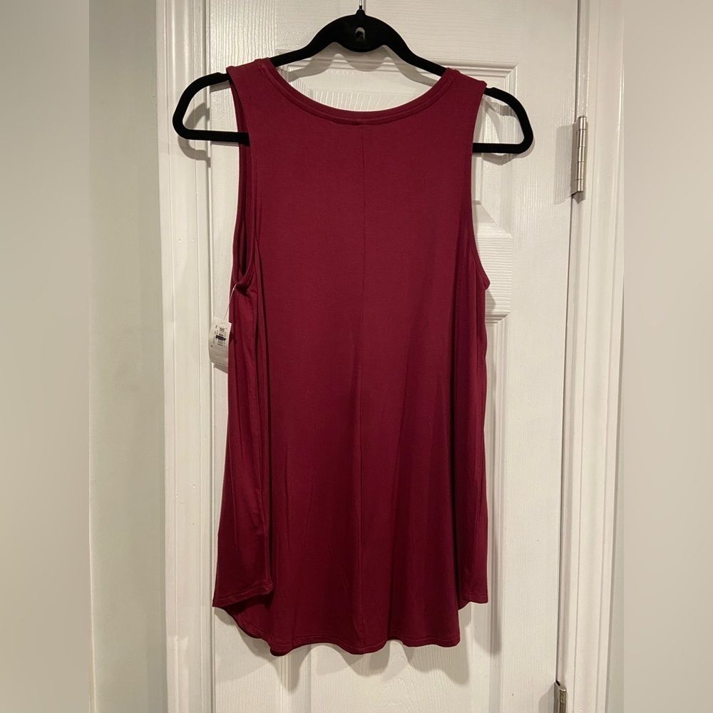 NWT Old Navy Luxe Size M Burgundy Scoop Neck Soft Flowy Stretch Tunic Tank Top - Picture 6 of 11